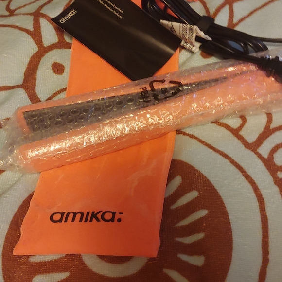 amika Other Amika Flat Iron Poshmark